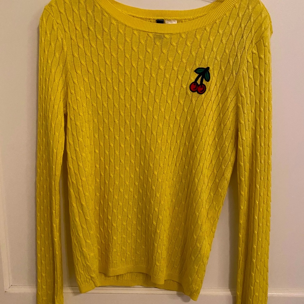 Yellow sweater
